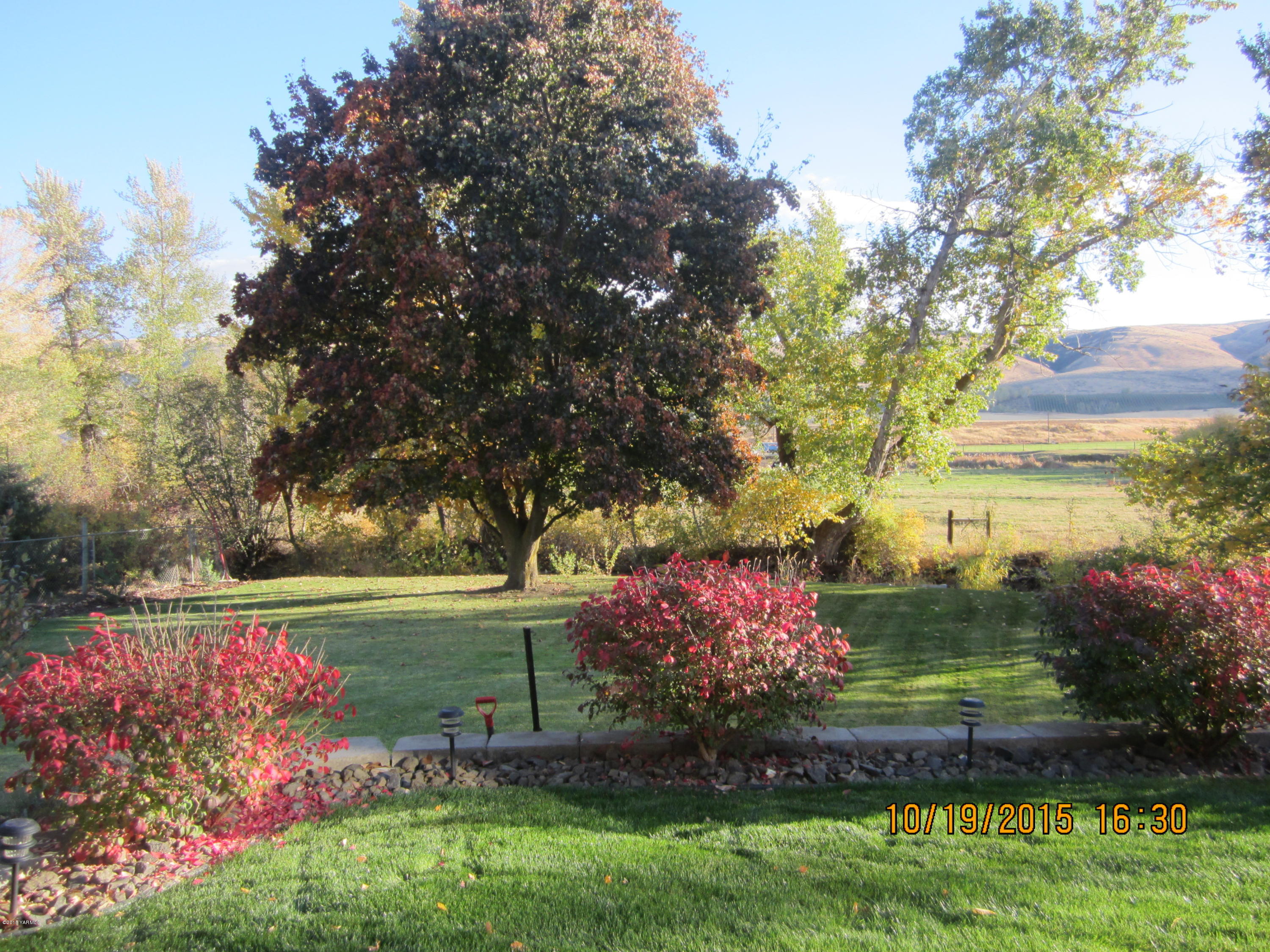 8002 Rutherford Road Yakima, WA 98903 - Photo 13 of 16 Grounds