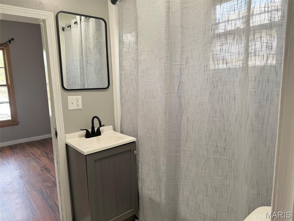 212 West Helen Avenue Christopher, IL 62822 - Photo 15 of 23