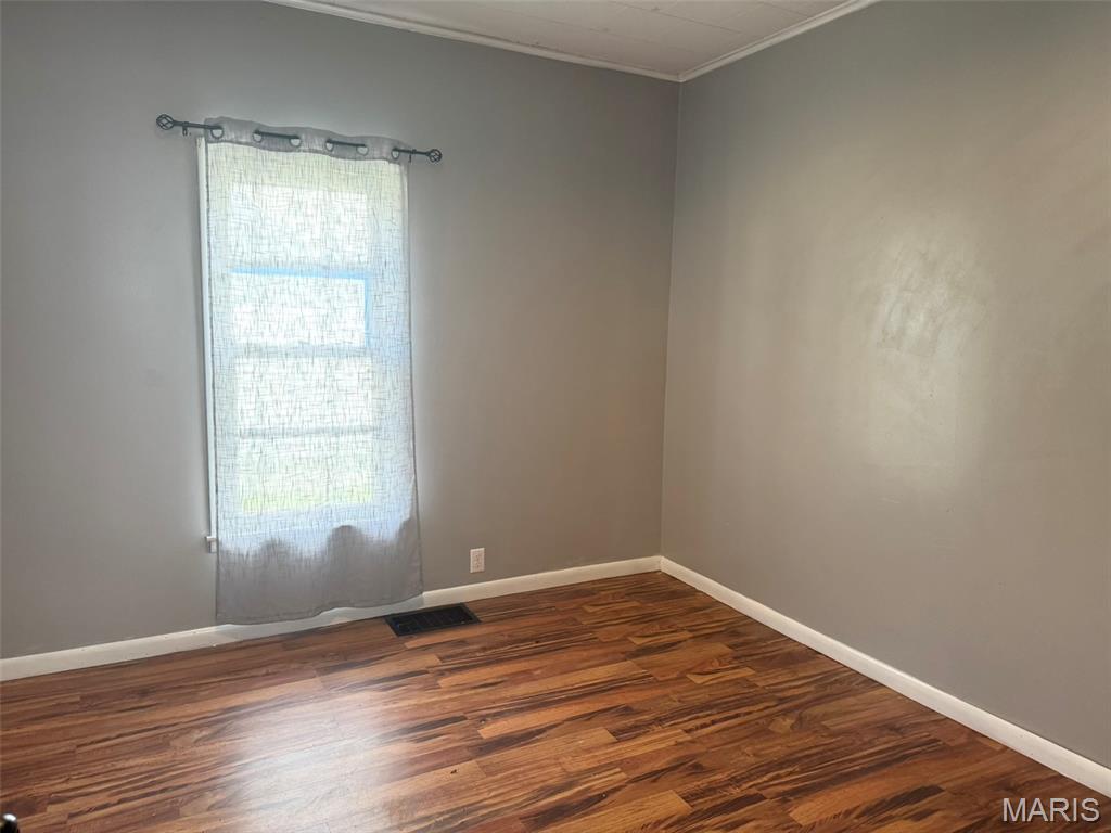 212 West Helen Avenue Christopher, IL 62822 - Photo 7 of 23