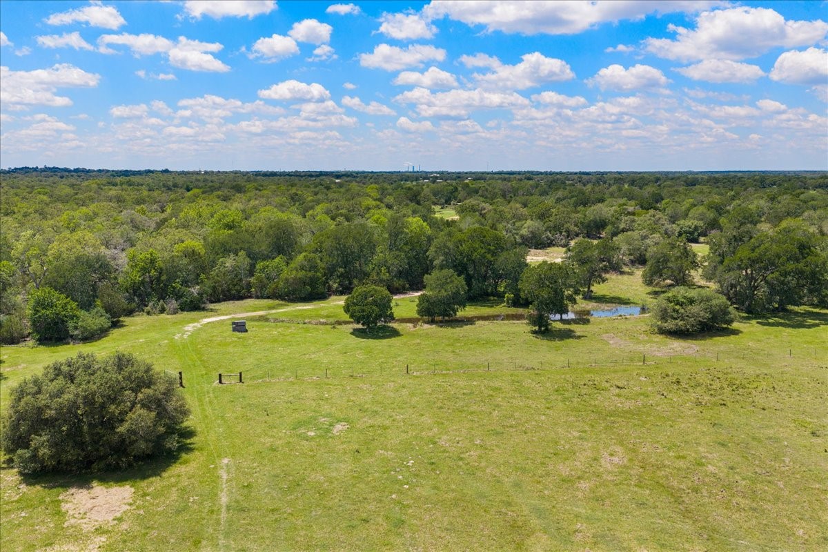 2516 Klimer Road Fayetteville, TX 78940 - Photo 10 of 20