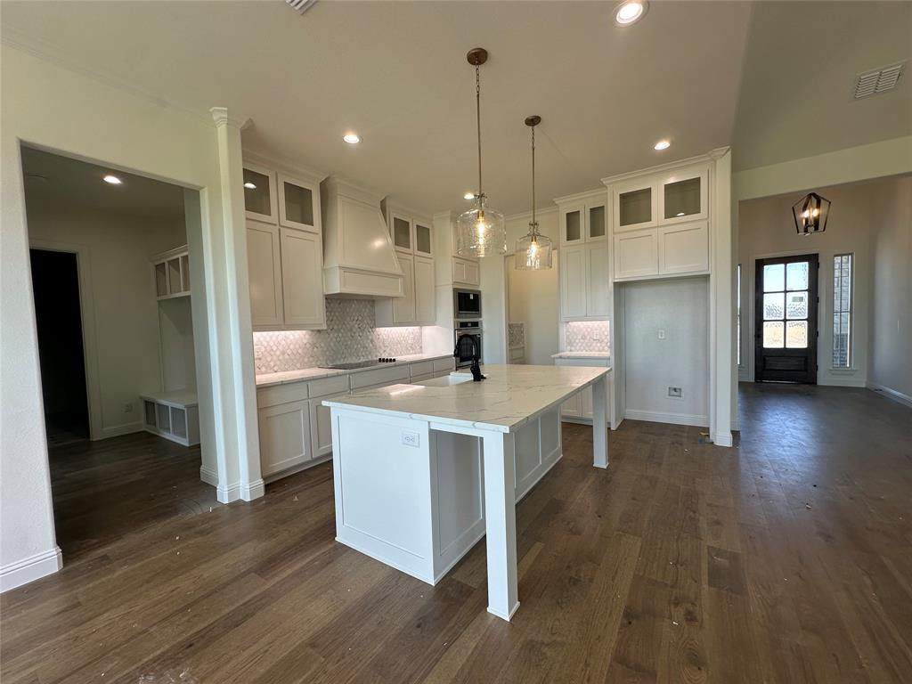 116 Blackstar Lane Decatur, TX 76234 - Photo 11 of 33