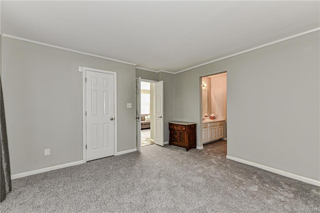 222 Queens Road, Unit 52 Charlotte, NC 28204 - Photo 22 of 32 Gallery Image 22