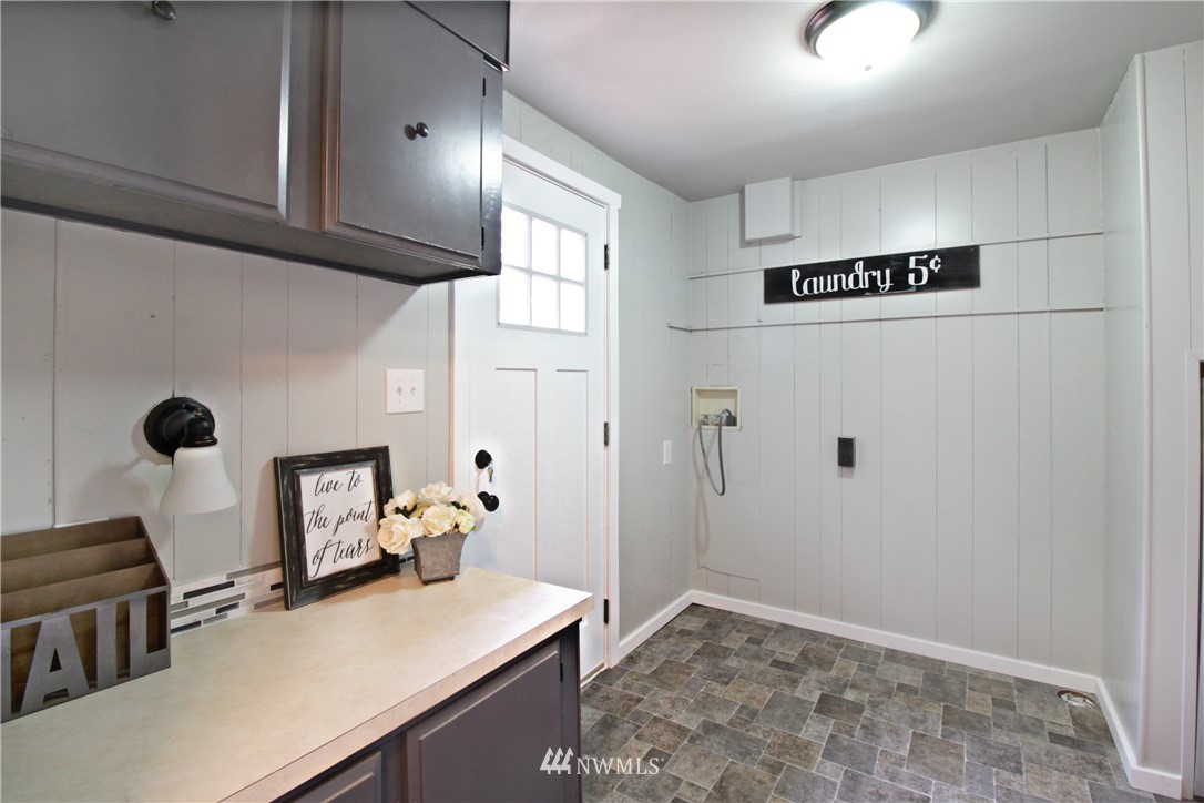 531 Northeast Beck Road Belfair, WA 98528 - Photo 12 of 14 a view of kitchen with furniture and wooden floor