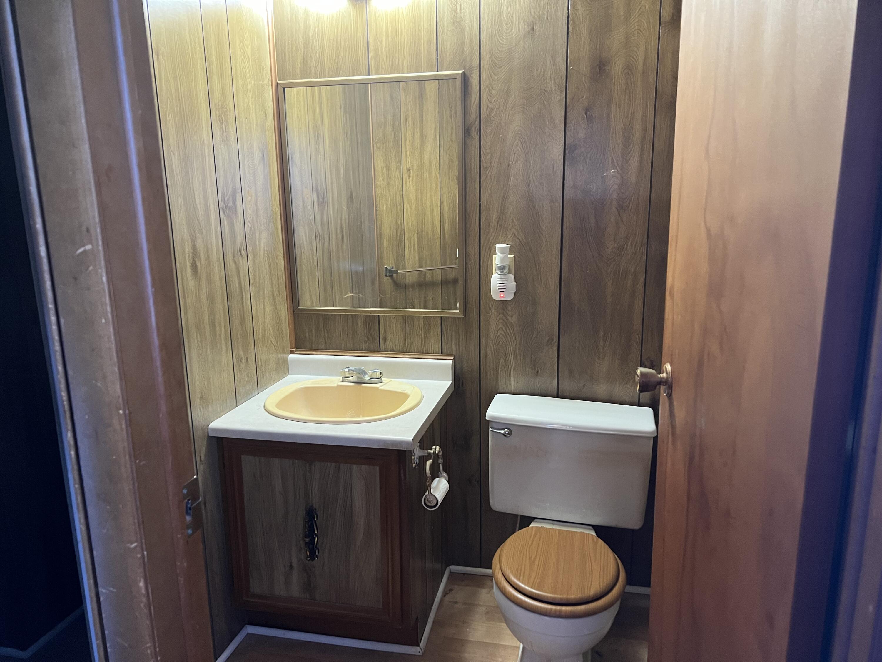 12880 Jordan Road Saline, MI 48176 - Photo 14 of 32 half bath