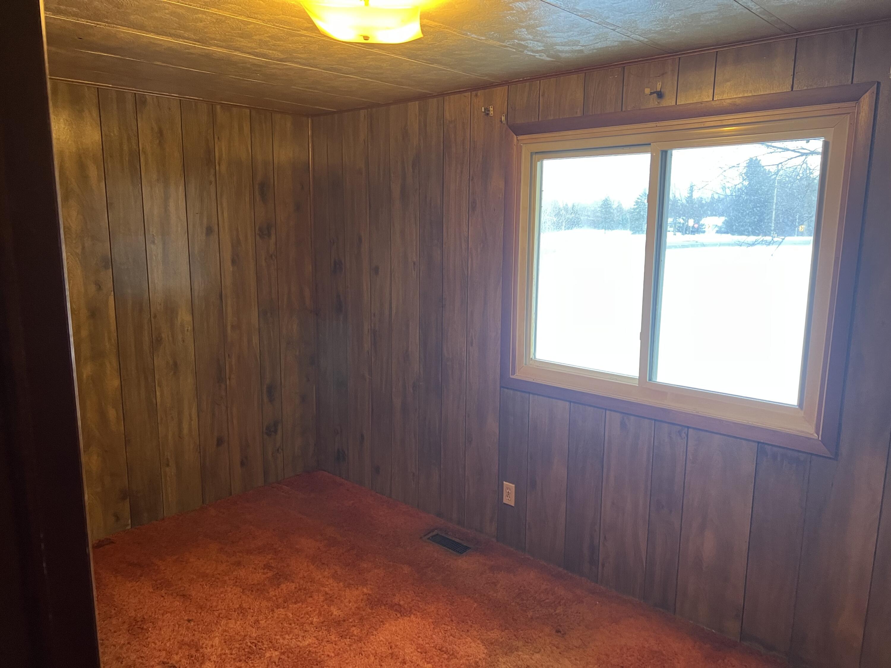12880 Jordan Road Saline, MI 48176 - Photo 20 of 32 bed2