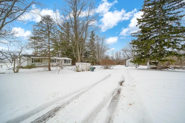 $205,000 | 12880 Jordan Road, Saline, MI 48176