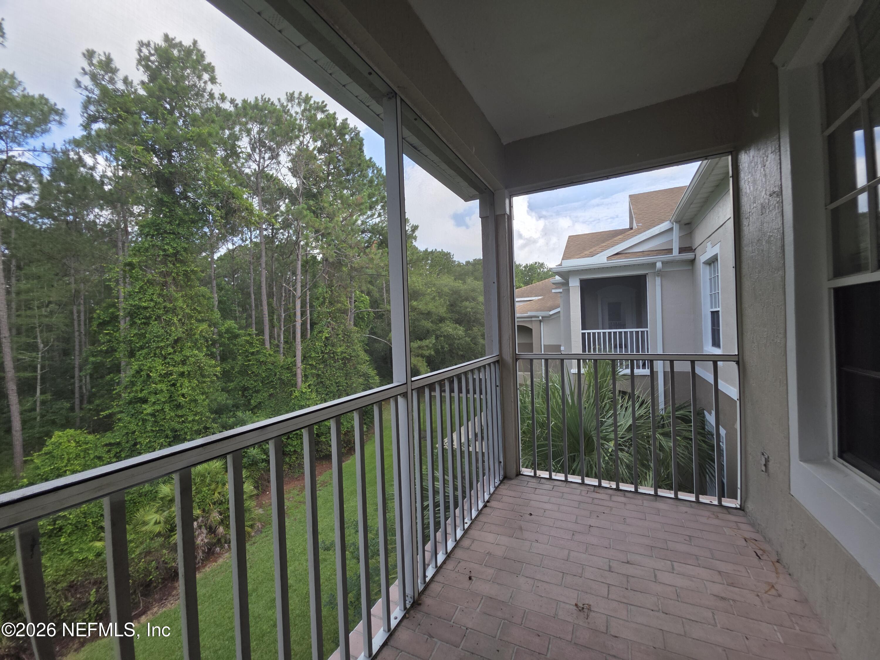 10550 Baymeadows Road, Unit 829 Jacksonville, FL 32256 - Photo 11 of 15 Patio