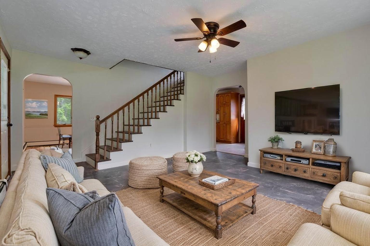 85 Cramm Road Limerick, ME 04048 - Photo 20 of 36 Livingroom VS