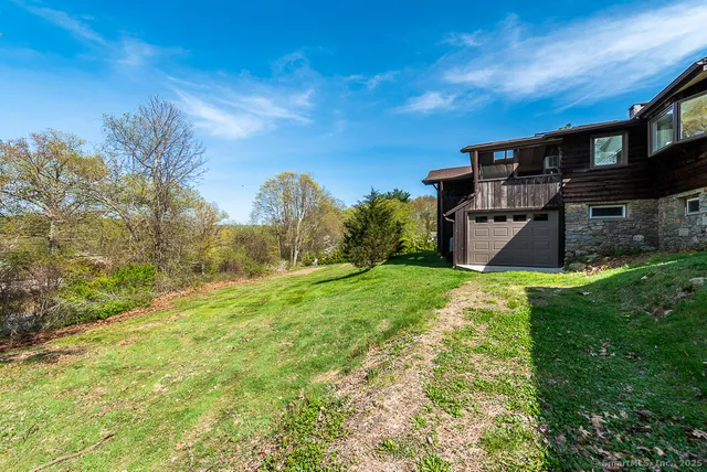 $505,000 | 16 Walkley Hill Road, Haddam, CT 06438