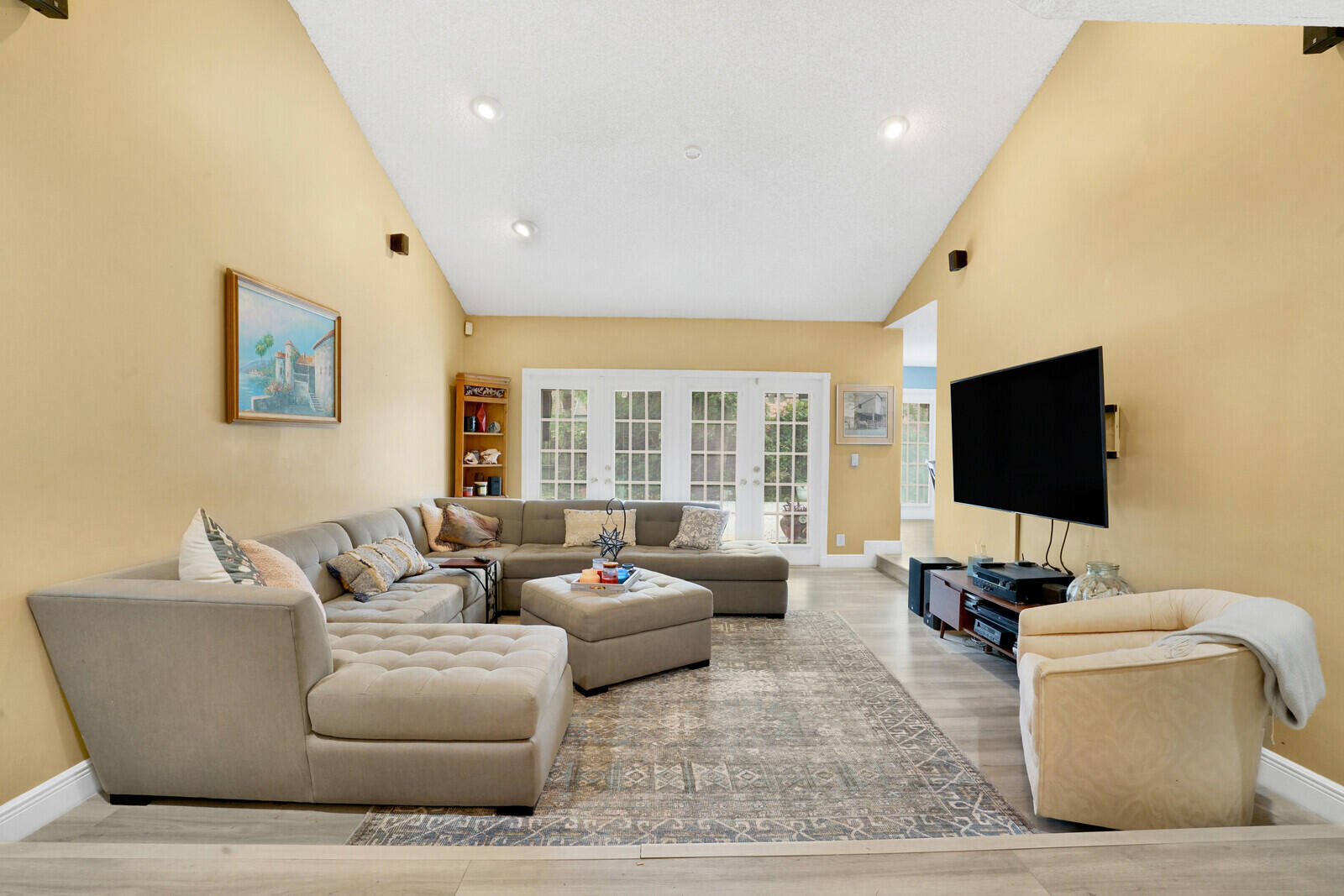 10120 182nd Lane South Boca Raton, FL 33498 - Photo 7 of 35 07_Image_7_mls