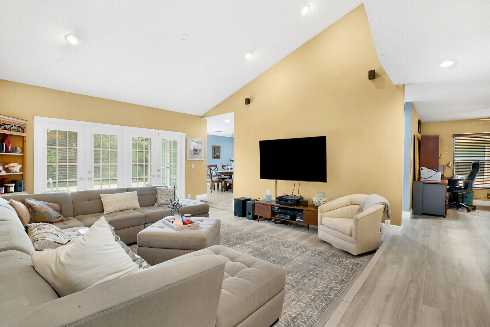 10120 182nd Lane South Boca Raton, FL 33498 - Photo 9 of 35 09_Image_9_mls