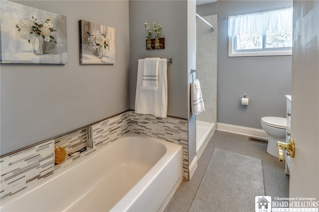 8679 Sunset Drive Clarence, NY 14221 - Photo 32 of 50