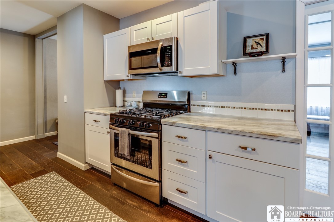 8679 Sunset Drive Clarence, NY 14221 - Photo 7 of 50