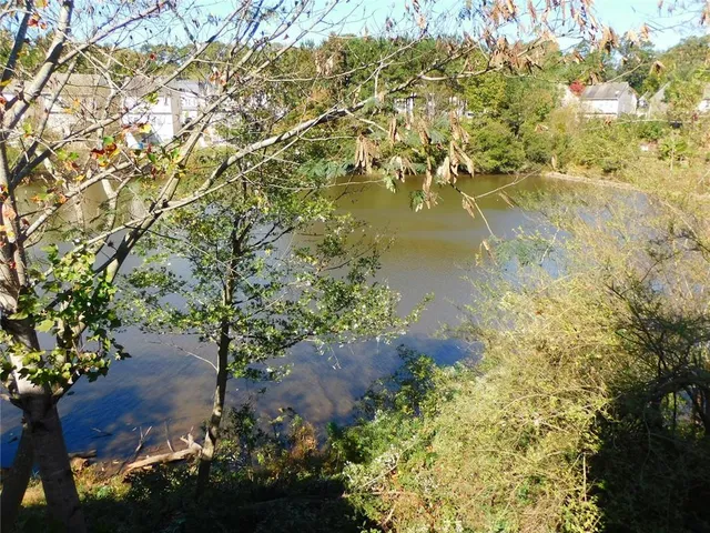 $1,900 | 566 Pond Lillies Road Southeast, Lawrenceville, GA 30045