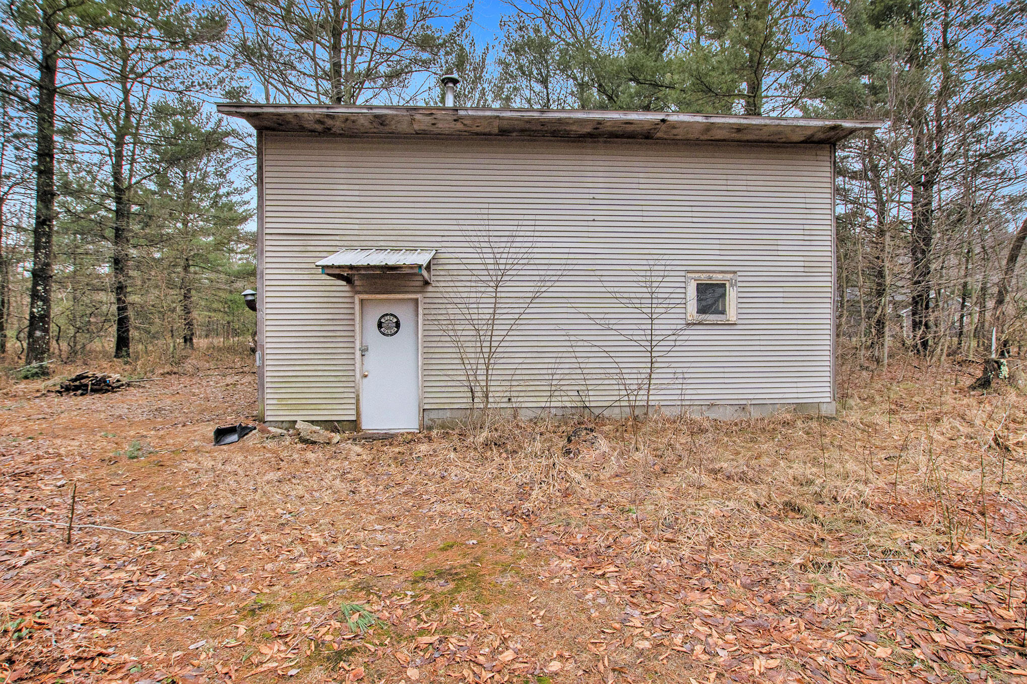 4615 West River Road Muskegon, MI 49445 - Photo 8 of 25 DSC02718