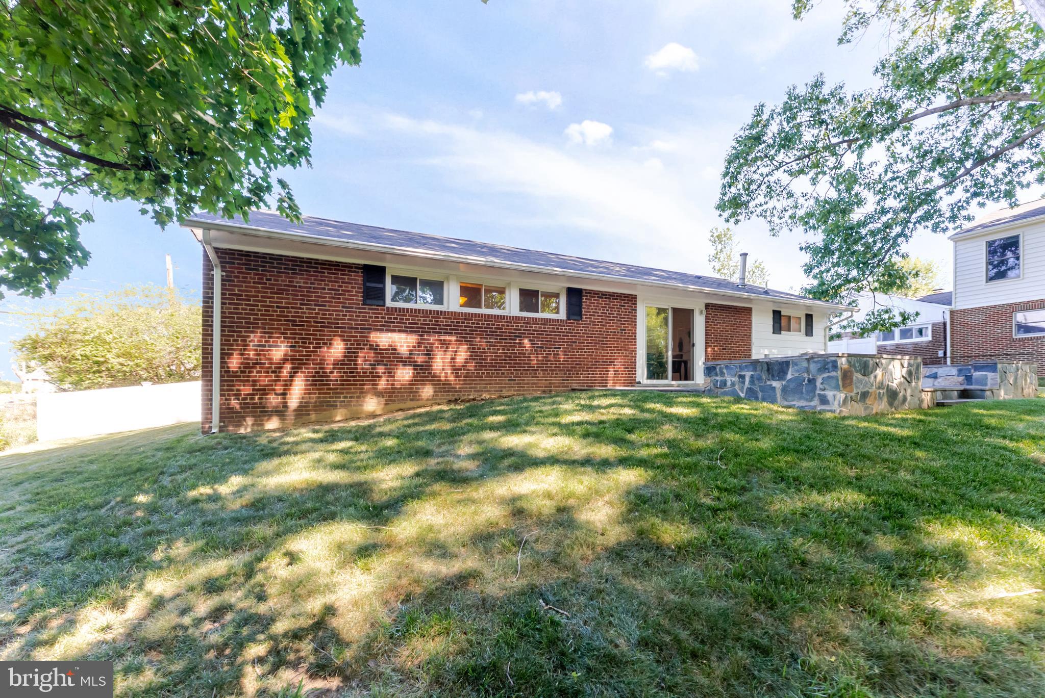 5825 Atteentee Road Springfield, VA 22150 - Photo 36 of 37