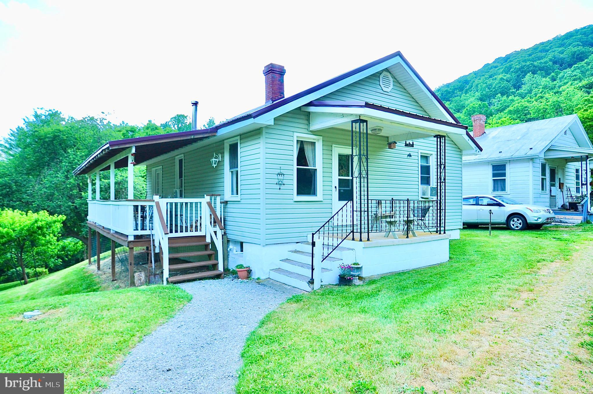 231 Bear Ridge Lane Williamsburg, PA 16693 - Photo 3 of 19