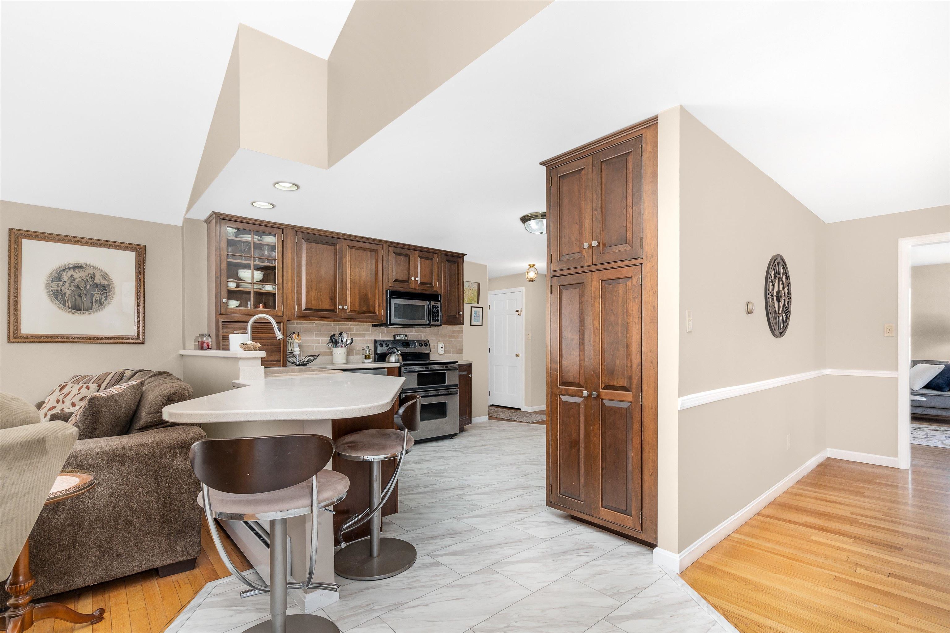 321 North Gate Road Manchester, NH 03104 - Photo 27 of 29 Gallery Image 27