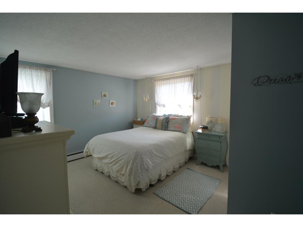 56 A Dale Road, Unit 56A Hooksett, NH 03106 - Photo 10 of 32