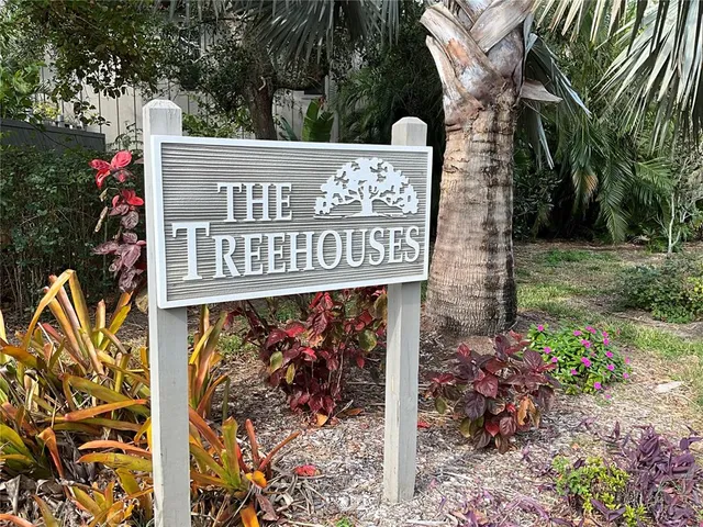 $6,800 | 1323 Landings Drive, Unit 12, Sarasota, FL 34231