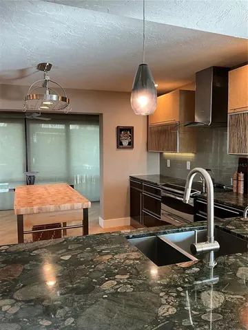 $6,800 | 1323 Landings Drive, Unit 12, Sarasota, FL 34231