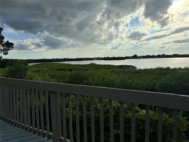 $6,800 | 1323 Landings Drive, Unit 12, Sarasota, FL 34231