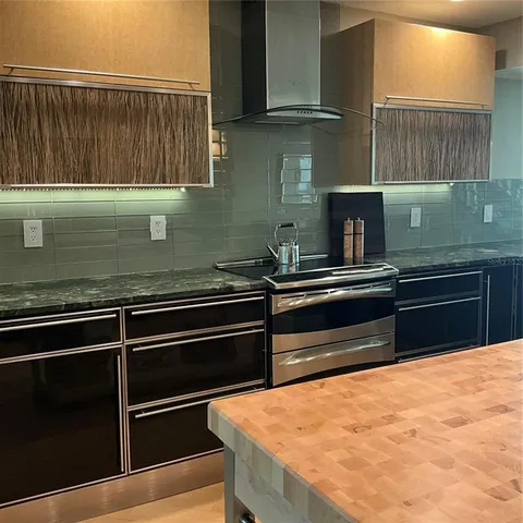 $6,800 | 1323 Landings Drive, Unit 12, Sarasota, FL 34231