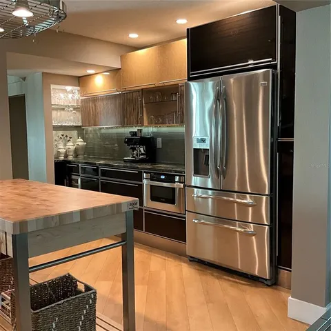 $6,800 | 1323 Landings Drive, Unit 12, Sarasota, FL 34231