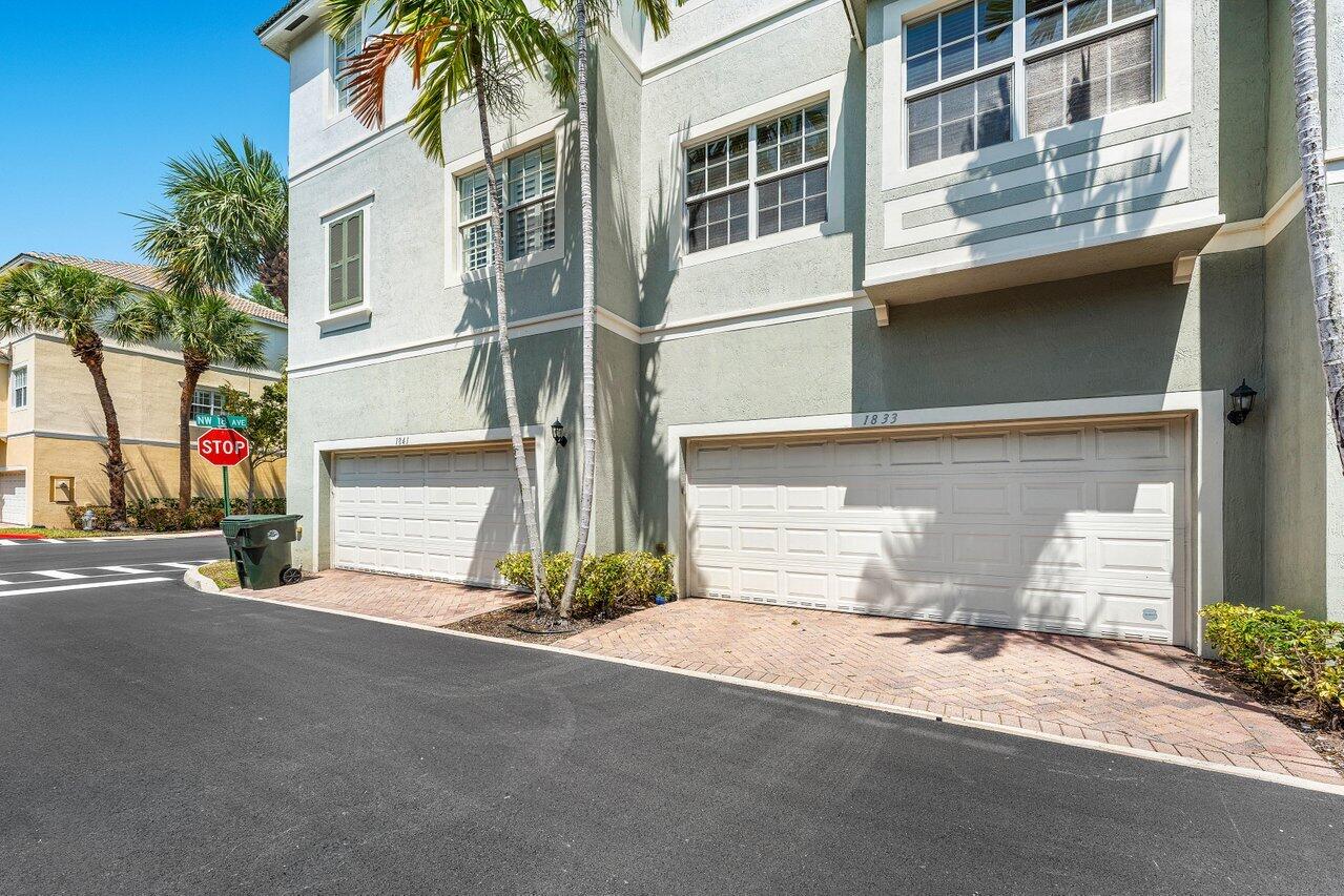 1833 Northwest 12th Street Boca Raton, FL 33431 - Photo 32 of 36 030-1833Northwest12thStreet-BocaRaton-FL