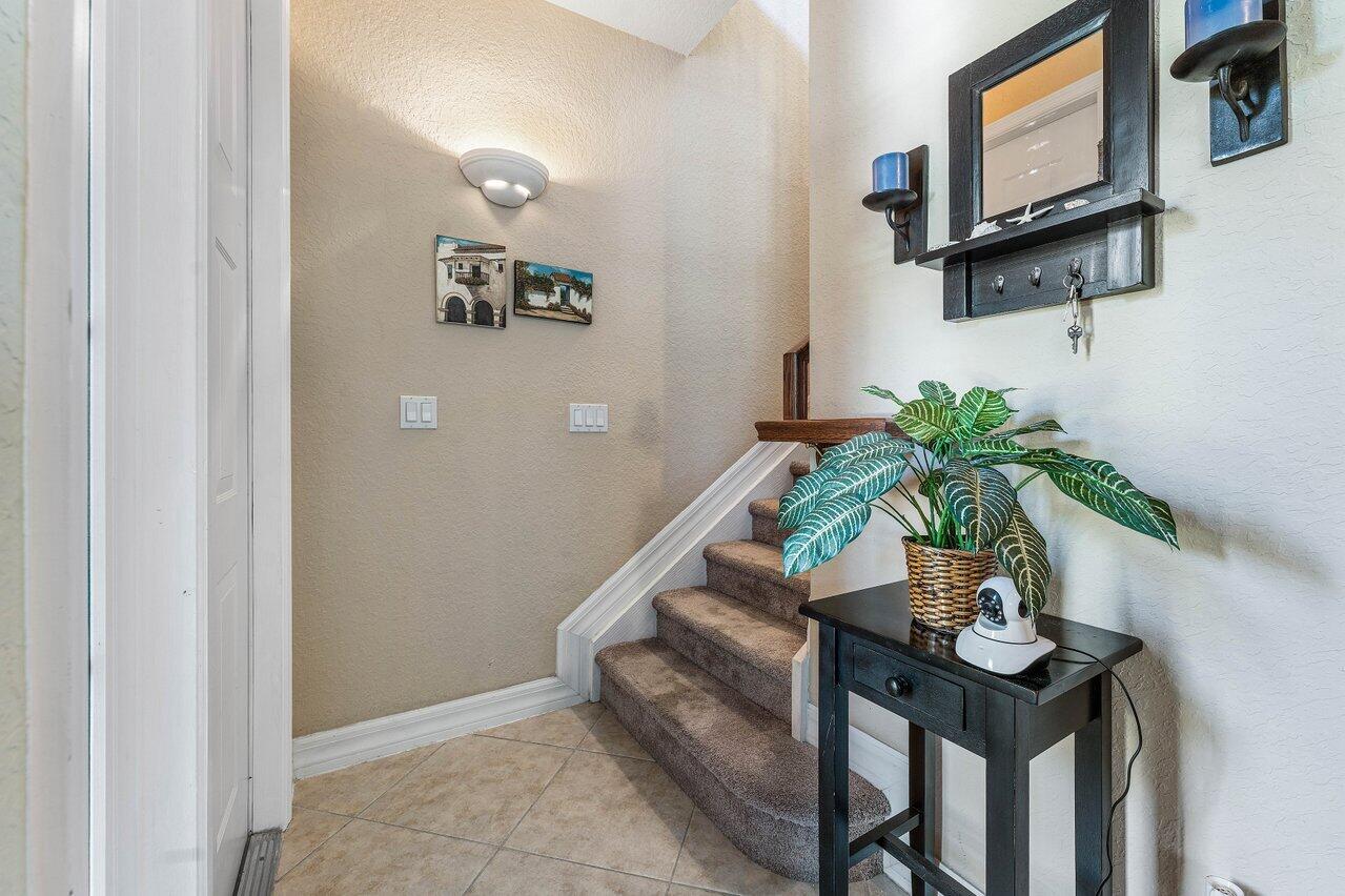 1833 Northwest 12th Street Boca Raton, FL 33431 - Photo 9 of 36 007-1833Northwest12thStreet-BocaRaton-FL