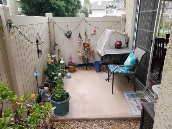 $3,175 | 10180 Palm Glen Drive, Unit 58, Santee, CA 92071