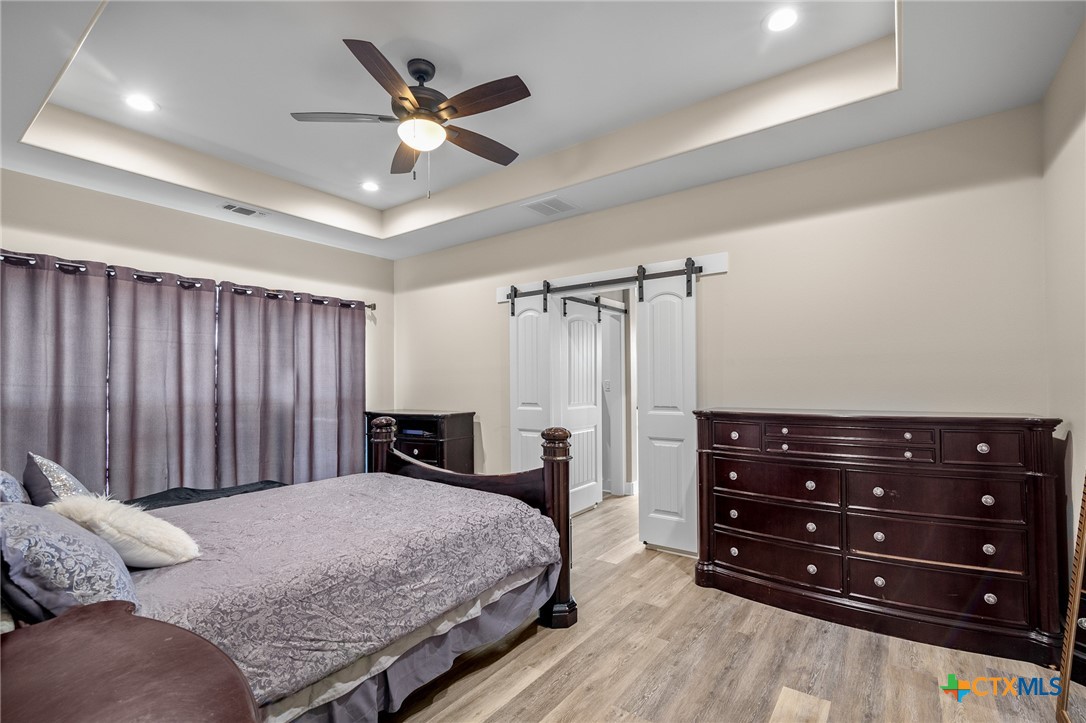 405 Battle Drive Victoria, TX 77905 - Photo 13 of 30