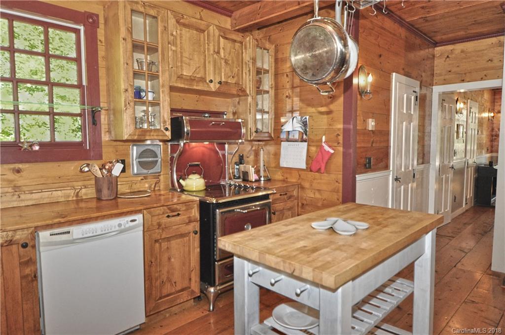 3217 Baltimore Branch Road Hot Springs, NC 28743 - Photo 11 of 37 Gallery Image 11