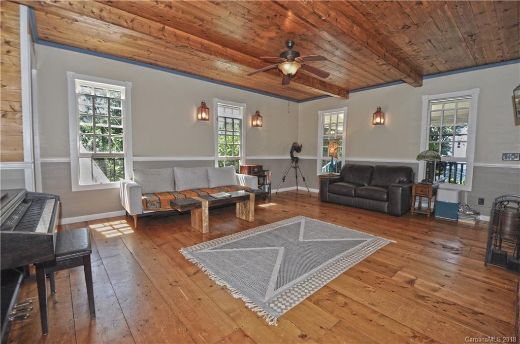 3217 Baltimore Branch Road Hot Springs, NC 28743 - Photo 7 of 37 Gallery Image 7