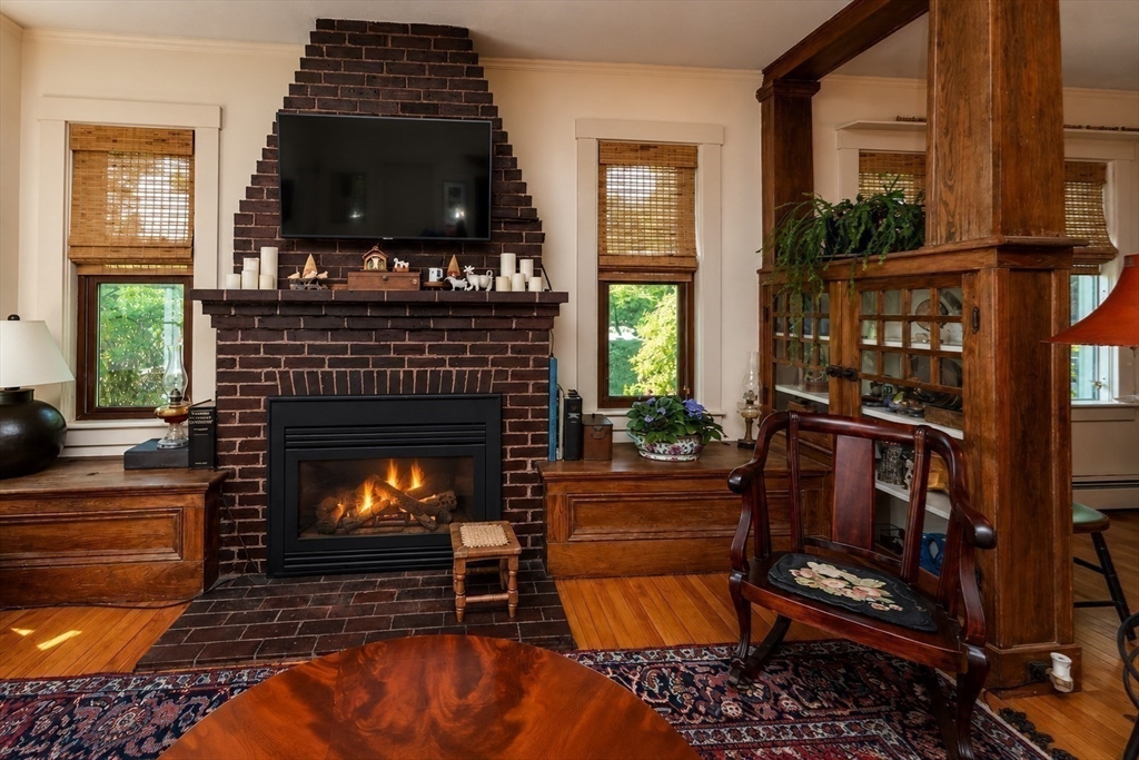 178 Cedar Street Clinton, MA 01510 - Photo 9 of 42