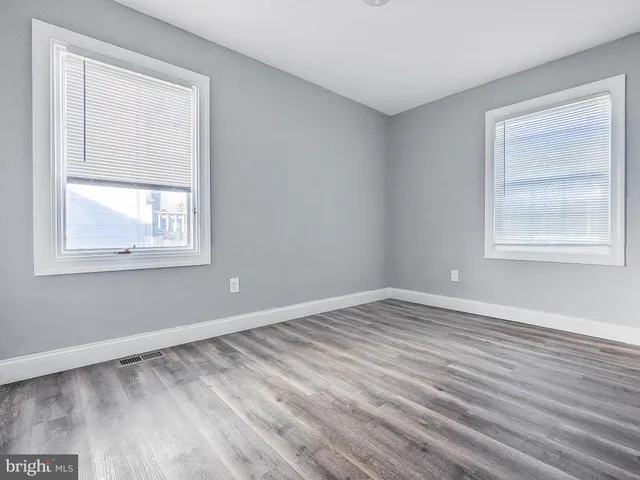 $1,800 | 211 Main Street, Dundalk, MD 21222