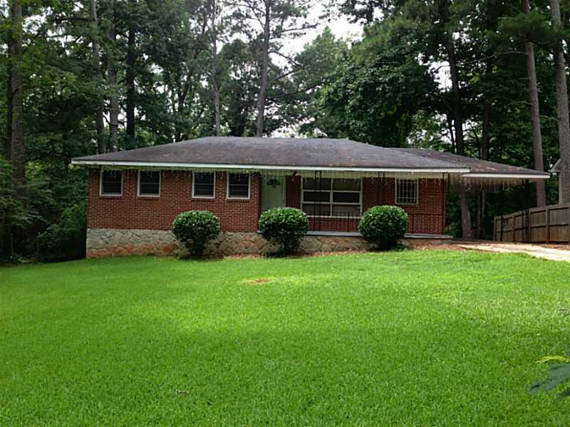 1415 Midview Drive Decatur, GA 30032 - Photo 1 of 1 Exterior Front. Beautiful Level Yard Sodded with St. Augustine Grass. Lush and Emerald Green. Great Play Area. This Lot is 200 Feet Deep, and Has 80 Feet of Street Frontage.
