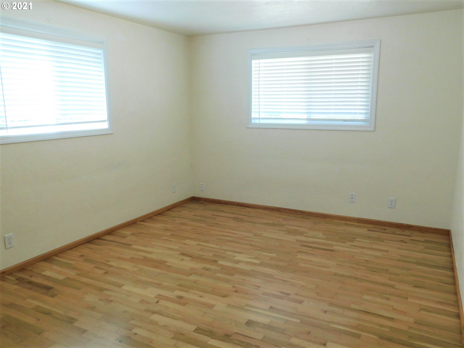21652 Vaughn Road Veneta, OR 97487 - Photo 14 of 32 Gallery Image 14