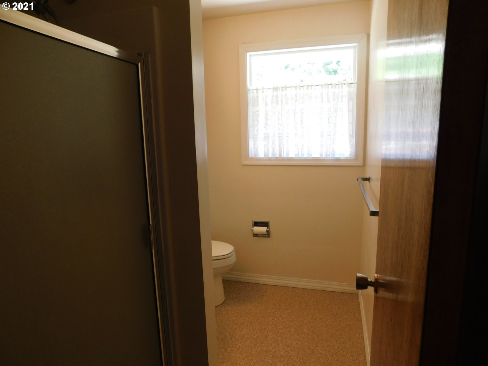 21652 Vaughn Road Veneta, OR 97487 - Photo 26 of 32 Gallery Image 26