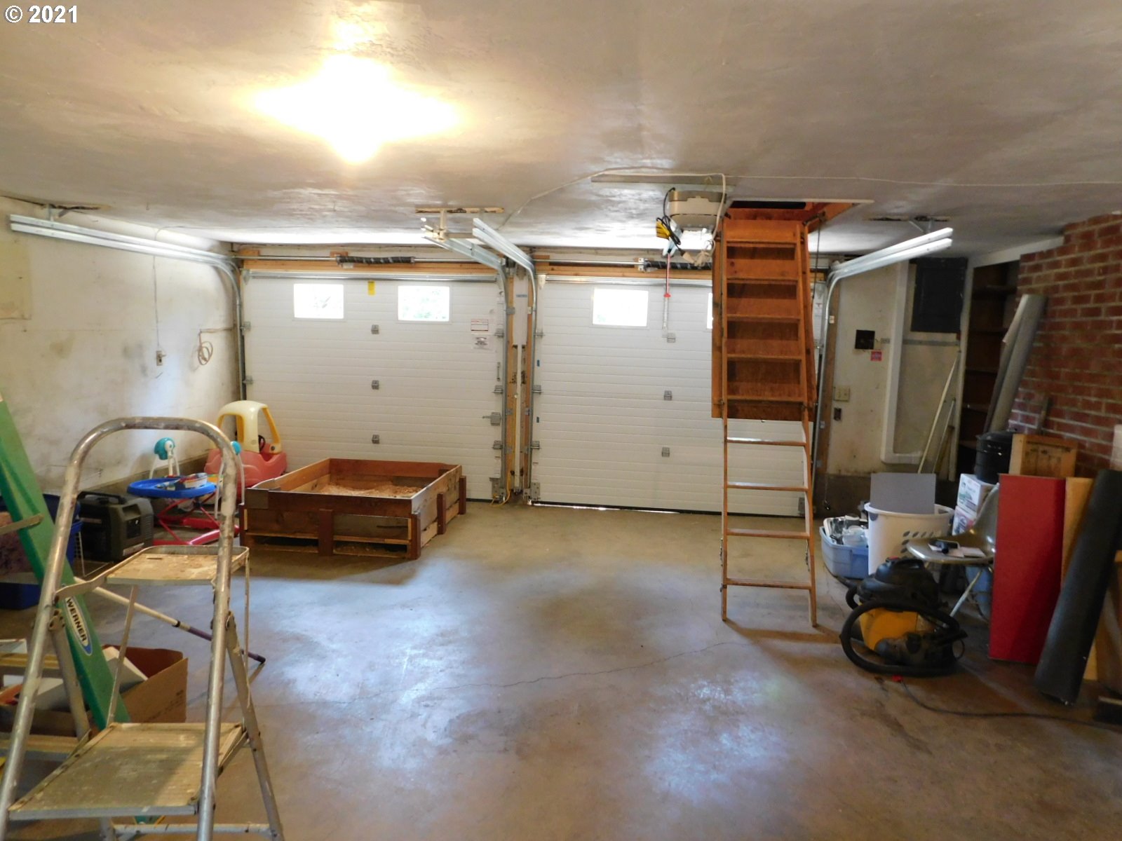 21652 Vaughn Road Veneta, OR 97487 - Photo 28 of 32 Gallery Image 28