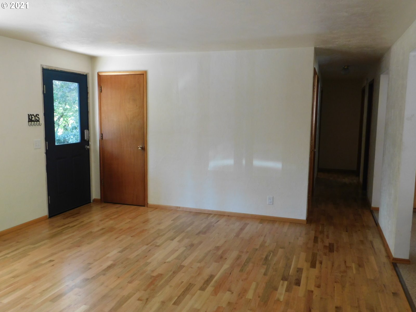21652 Vaughn Road Veneta, OR 97487 - Photo 10 of 32 Gallery Image 10