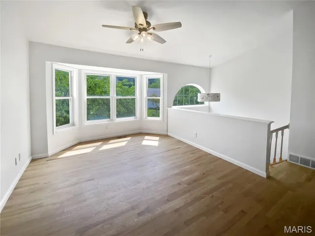 $291,000 | 109 Wynstay Avenue, Valley Park, MO 63088