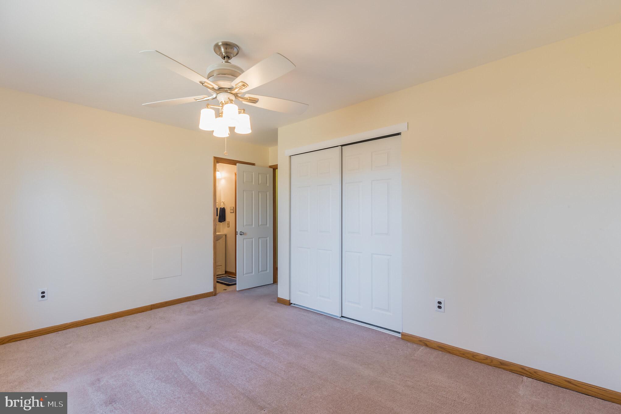 1012 South Beecham Road Williamstown, NJ 08094 - Photo 13 of 26