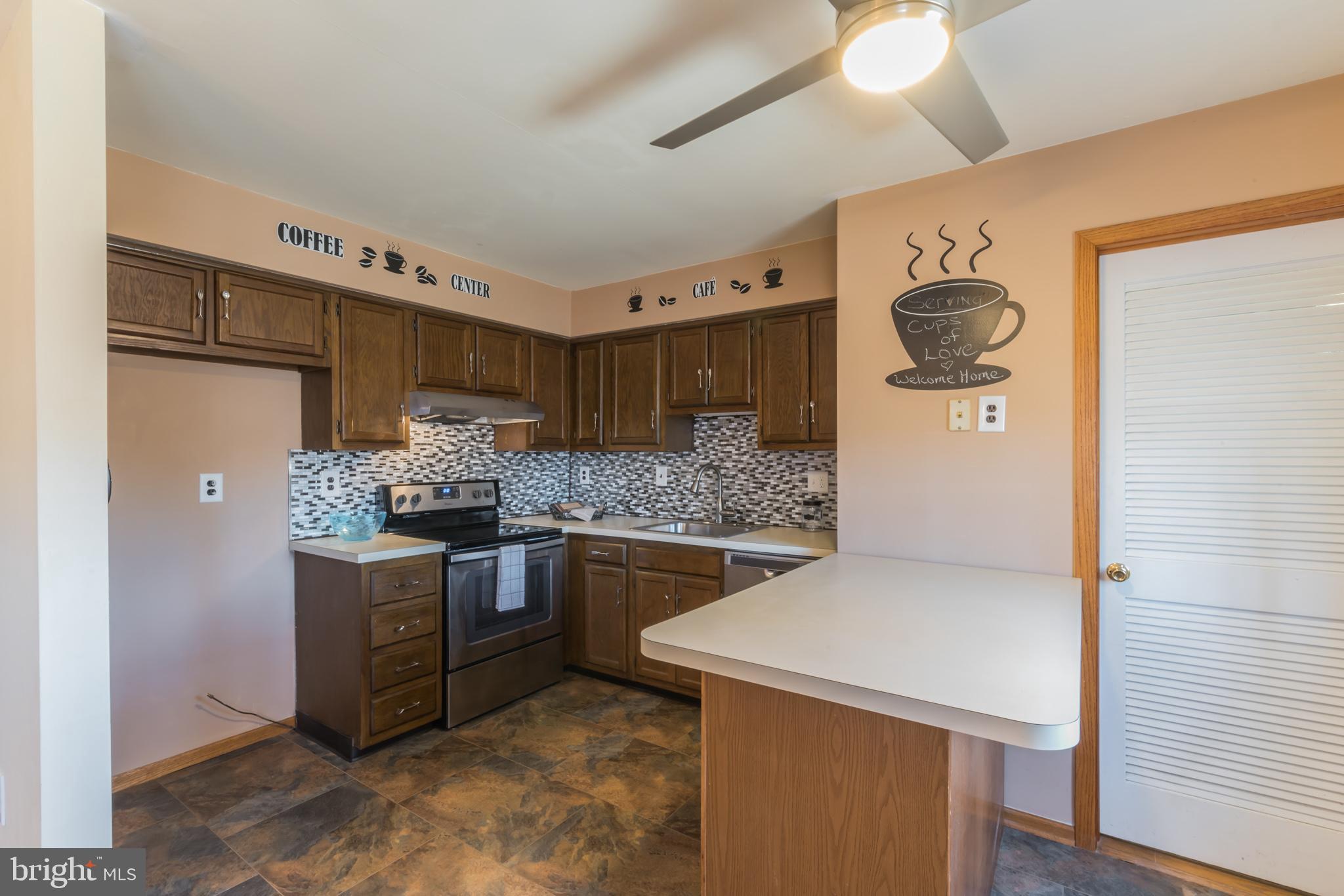 1012 South Beecham Road Williamstown, NJ 08094 - Photo 5 of 26