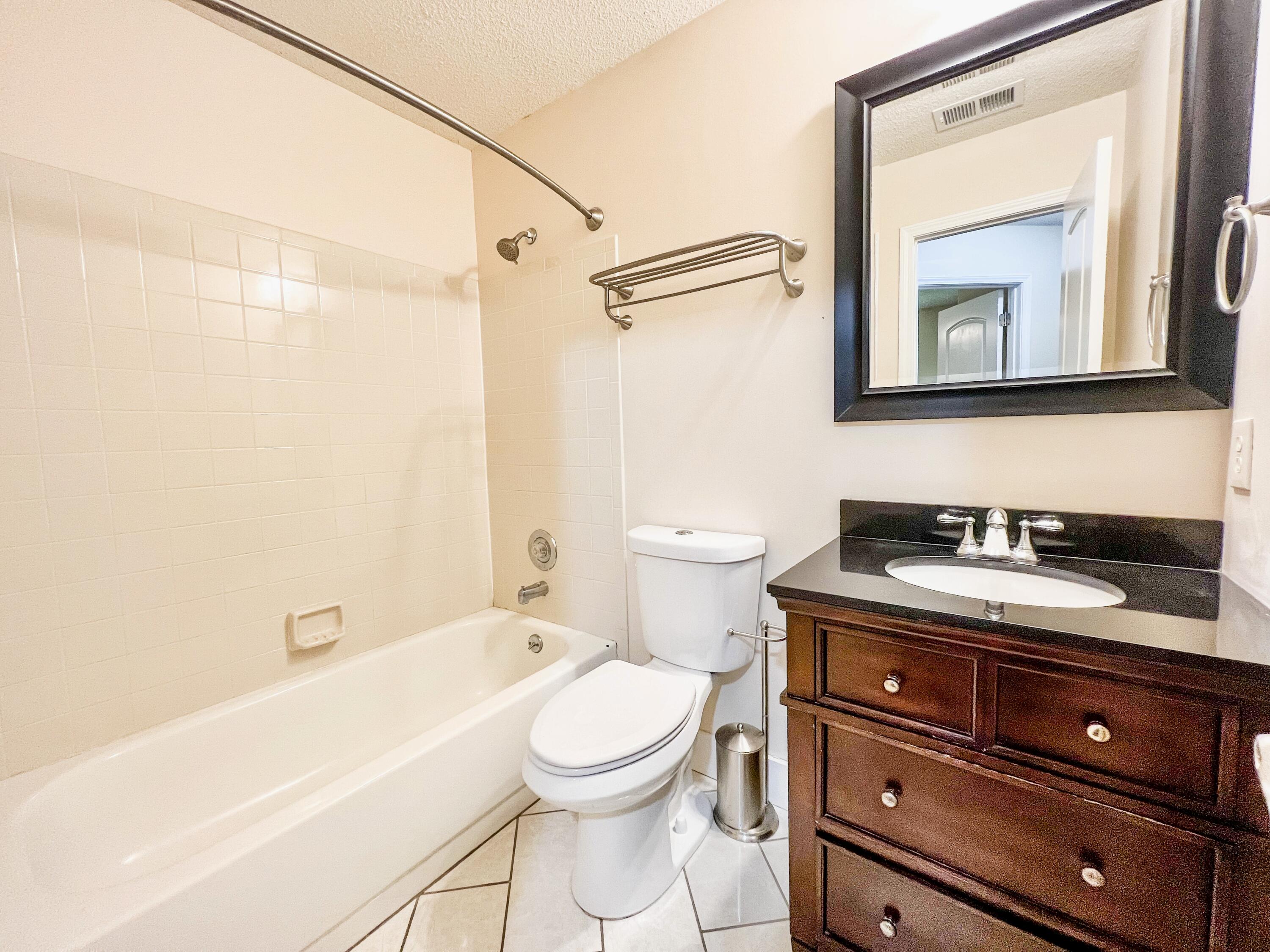 4066 Indigo Ridge Drive North Charleston, SC 29420 - Photo 16 of 20 4066 Indigo Ridge Dr