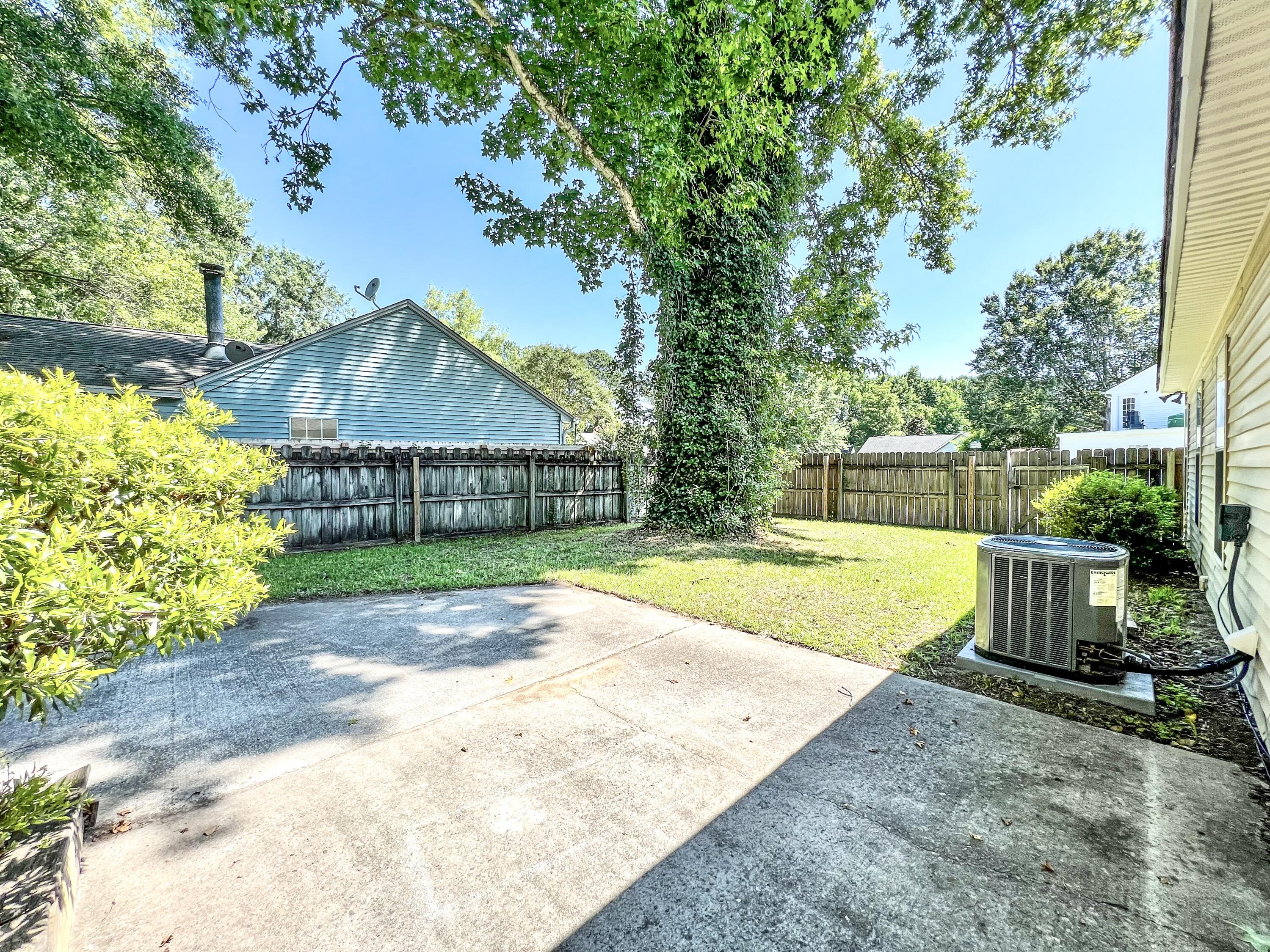4066 Indigo Ridge Drive North Charleston, SC 29420 - Photo 19 of 20 4066 Indigo Ridge Dr