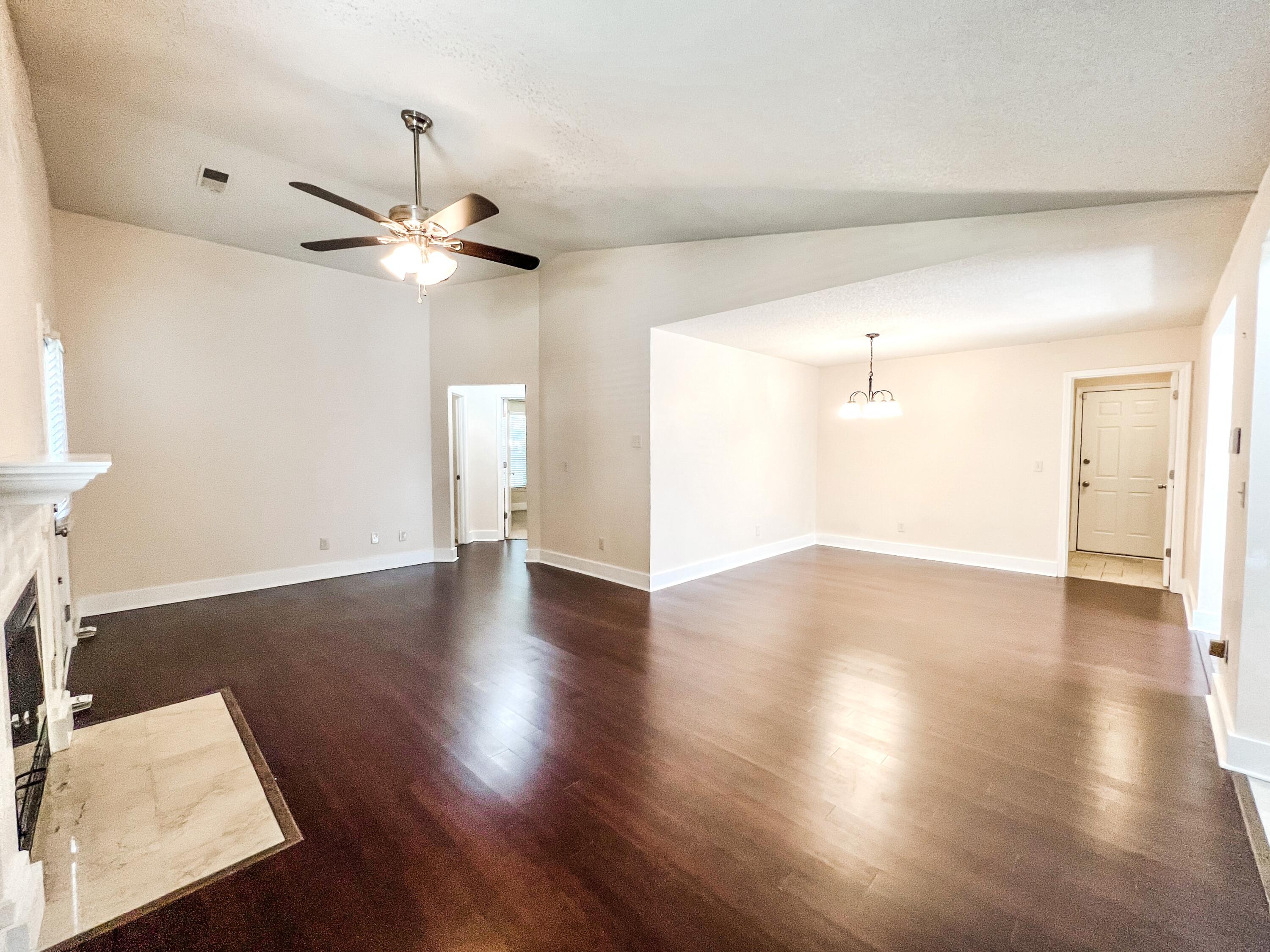 4066 Indigo Ridge Drive North Charleston, SC 29420 - Photo 4 of 20 4066 Indigo Ridge Dr