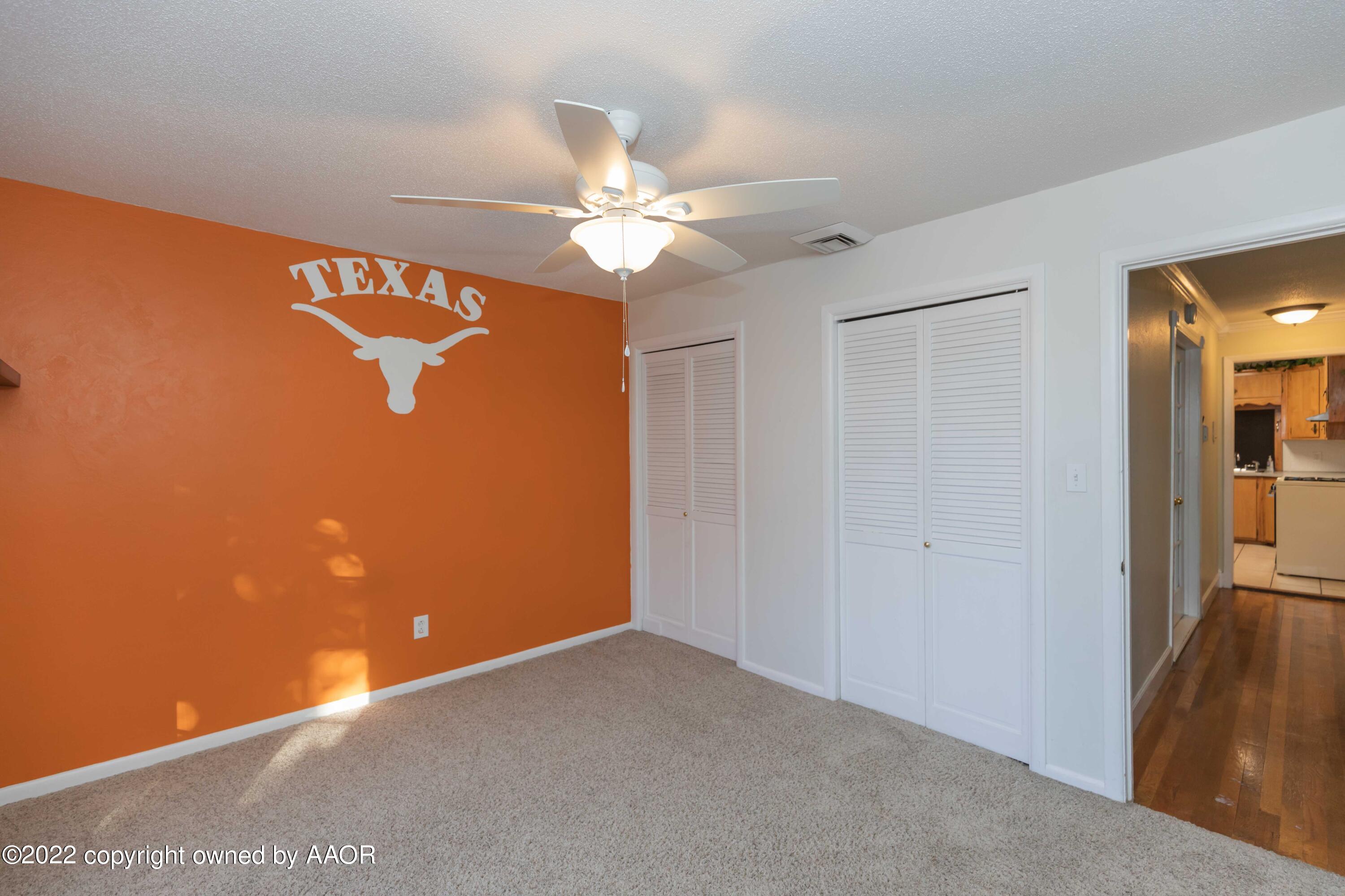 1302 Potter Street Borger, TX 79007 - Photo 36 of 53 a view of an empty room