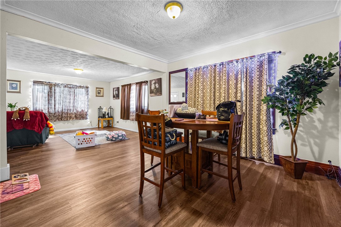 35 Malling Drive Rochester, NY 14621 - Photo 7 of 25 Gallery Image 7