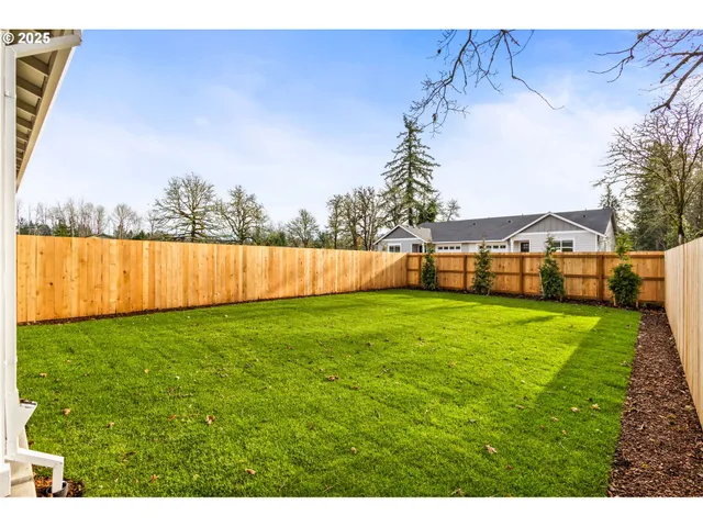 $355,000 | 3619 Green River Road, Sweet Home, OR 97386